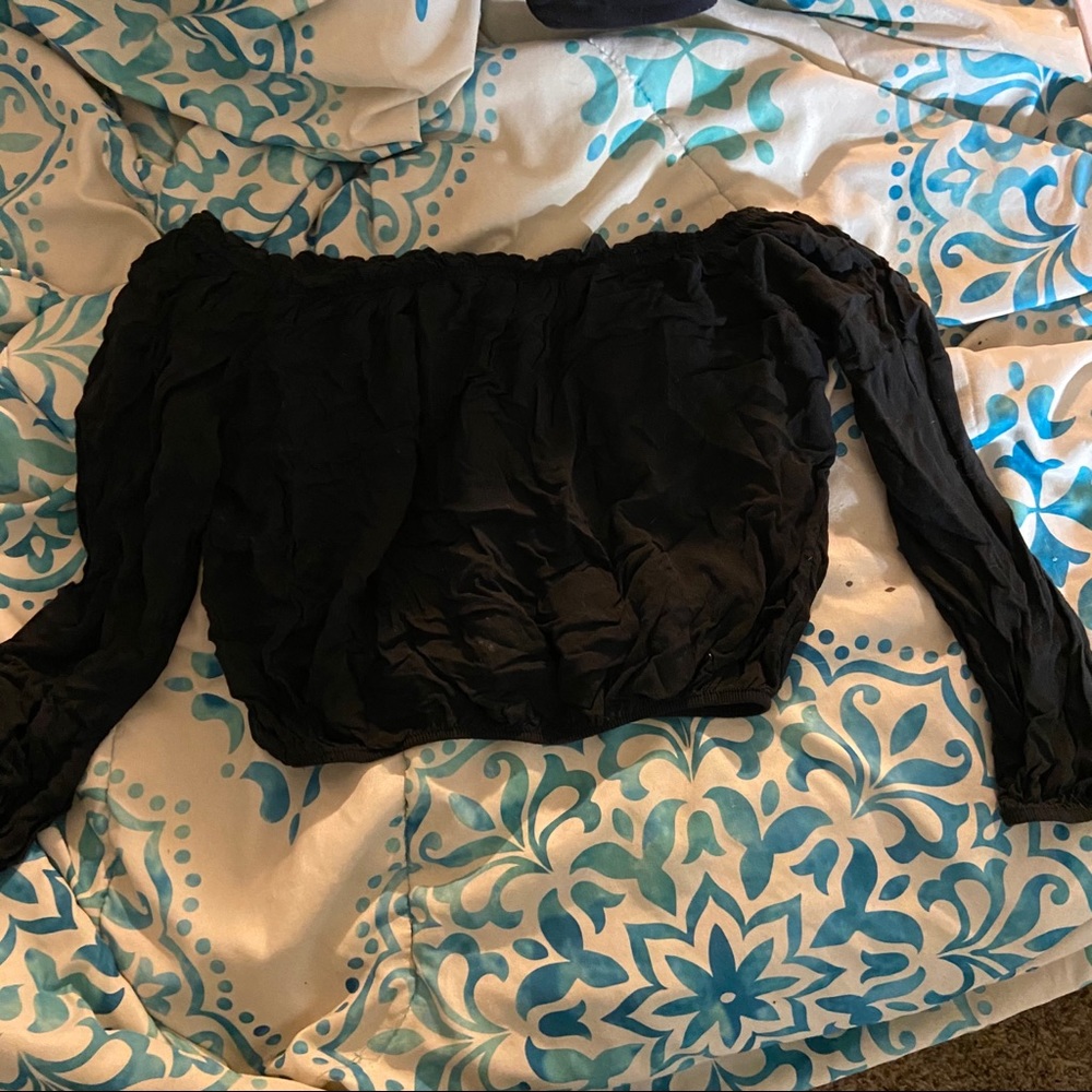 Brandy Melville Off the shoulder top